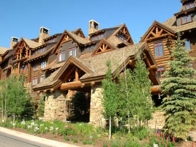 Bachelor Gulch Ski in Ski Out 4 Bedroom Home